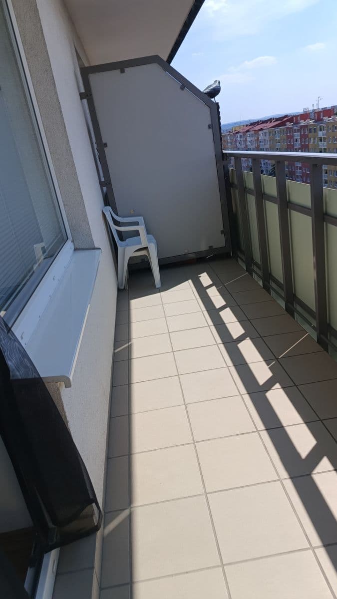 Prenájom bytu 1-izbový 38 m², Hornoměcholupská, Praha, Praha Prenájom bytu 1-izbový 38 m², Hornoměcholupská, Praha, Praha