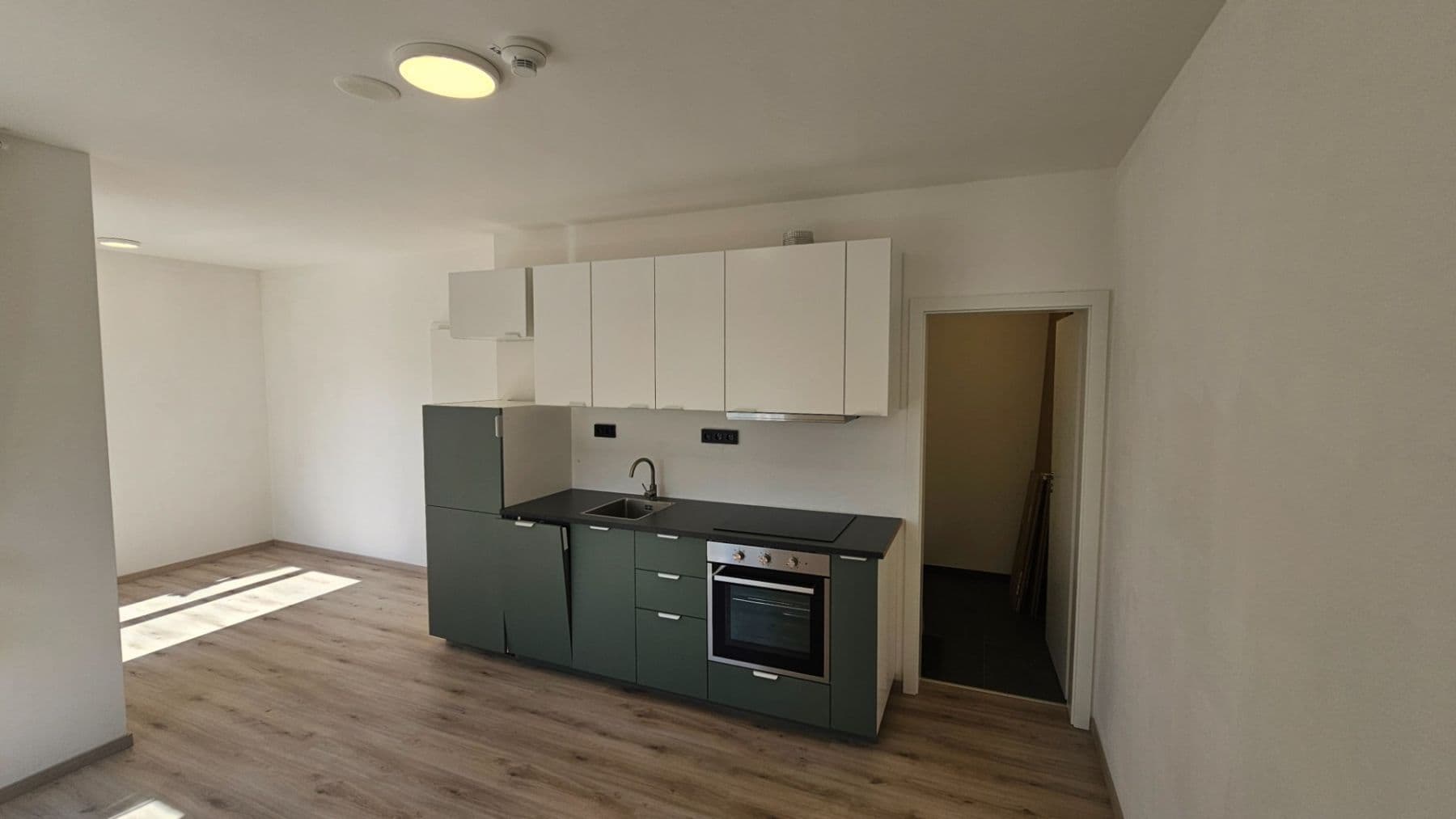 Prenájom bytu 1-izbový 36 m², V Kněžívce, Tuchoměřice, Středočeský kraj Prenájom bytu 1-izbový 36 m², V Kněžívce, Tuchoměřice, Středočeský kraj