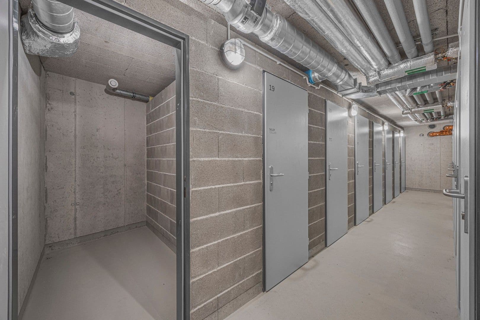 Prenájom bytu 1-izbový 31 m², Milánská, Praha, Praha Prenájom bytu 1-izbový 31 m², Milánská, Praha, Praha
