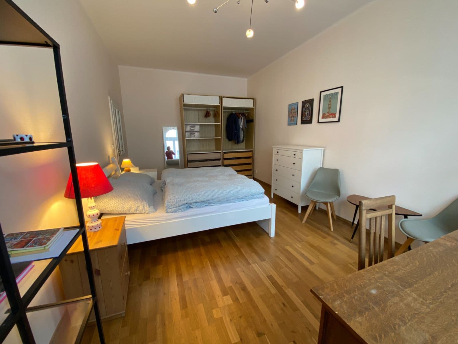 Prenájom bytu 3-izbový 74 m², Bořivojova, Praha, Praha Prenájom bytu 3-izbový 74 m², Bořivojova, Praha, Praha