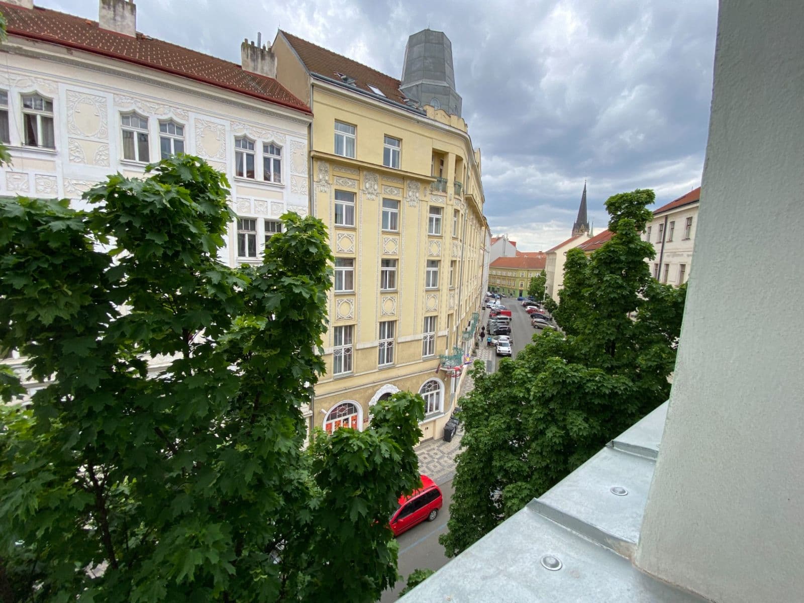Prenájom bytu 3-izbový 74 m², Bořivojova, Praha, Praha Prenájom bytu 3-izbový 74 m², Bořivojova, Praha, Praha
