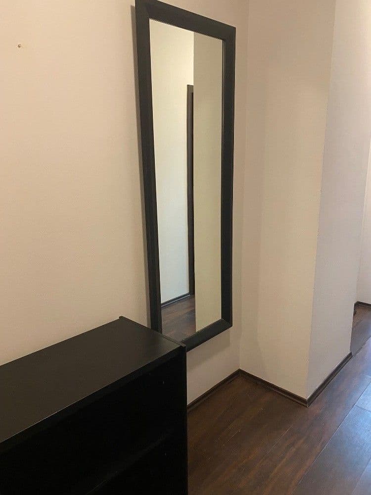 Prenájom bytu 2-izbový 42 m², Kamenická, Praha, Praha Prenájom bytu 2-izbový 42 m², Kamenická, Praha, Praha