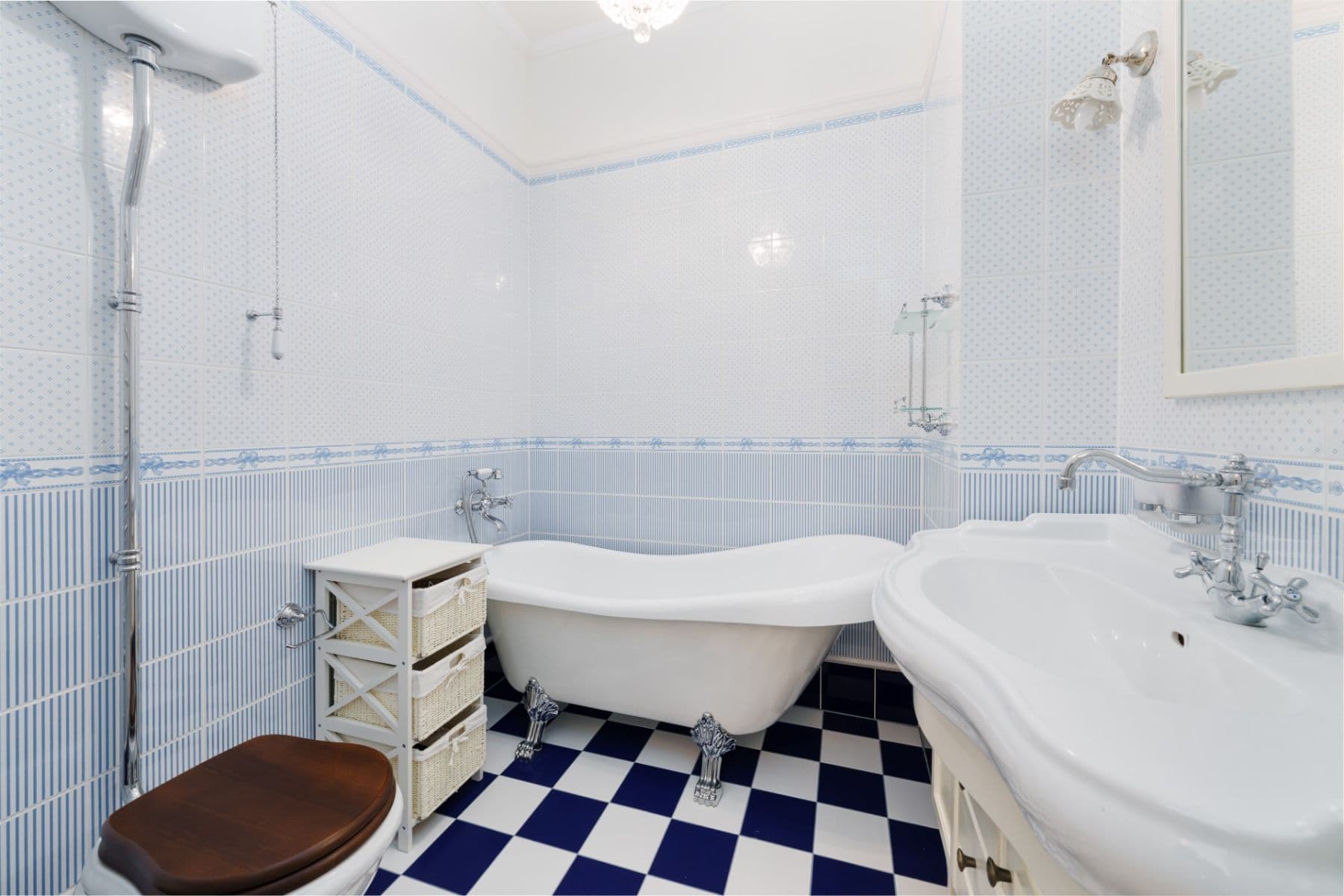 Predaj bytu 3-izbový 89 m², Vítězná, Karlovy Vary, Karlovarský kraj Predaj bytu 3-izbový 89 m², Vítězná, Karlovy Vary, Karlovarský kraj