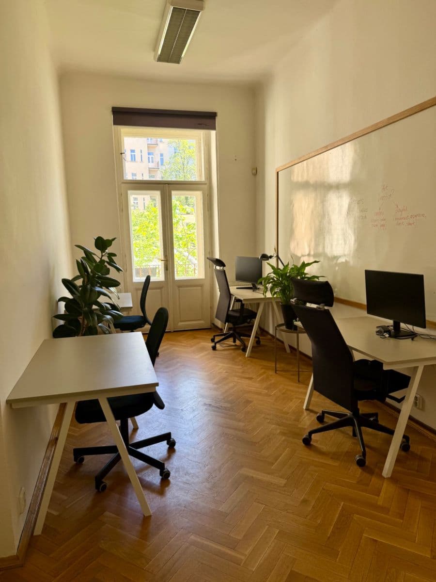 Prenájom kancelárie 20 m², Vinohradská, Praha, Praha Prenájom kancelárie 20 m², Vinohradská, Praha, Praha