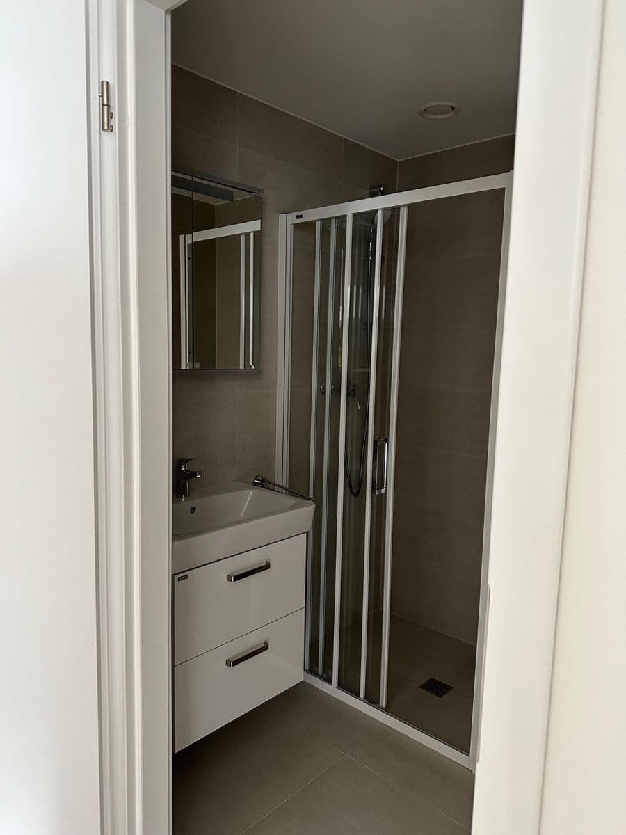 Prenájom bytu 2-izbový 56 m², Kolbenova, Praha, Praha Prenájom bytu 2-izbový 56 m², Kolbenova, Praha, Praha