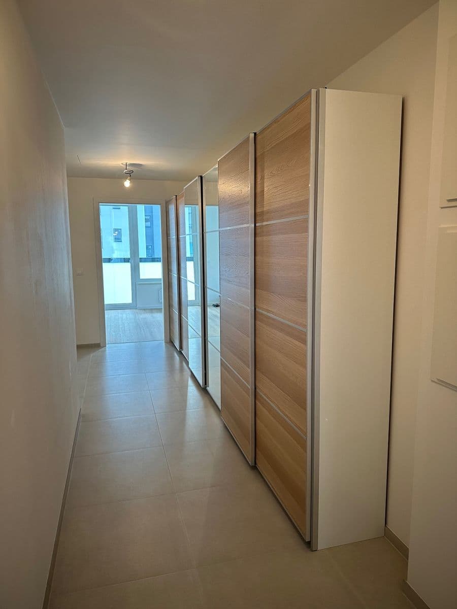 Prenájom bytu 2-izbový 56 m², Kolbenova, Praha, Praha Prenájom bytu 2-izbový 56 m², Kolbenova, Praha, Praha