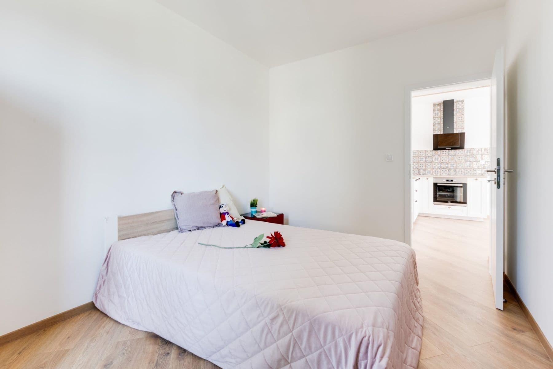 Prenájom bytu 2-izbový 40 m², Bakalářská, Praha, Praha Prenájom bytu 2-izbový 40 m², Bakalářská, Praha, Praha
