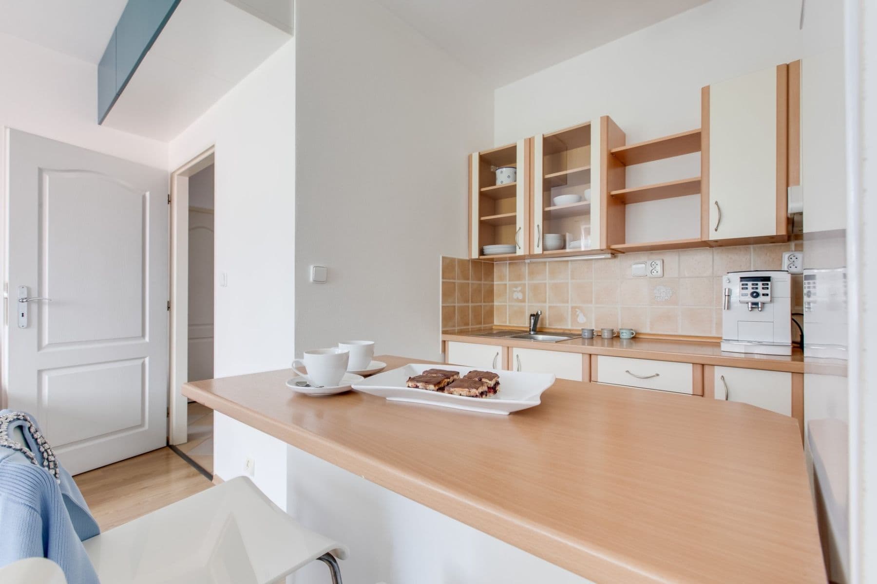 Prenájom bytu 2-izbový 38 m², Přípotoční, Praha, Praha Prenájom bytu 2-izbový 38 m², Přípotoční, Praha, Praha