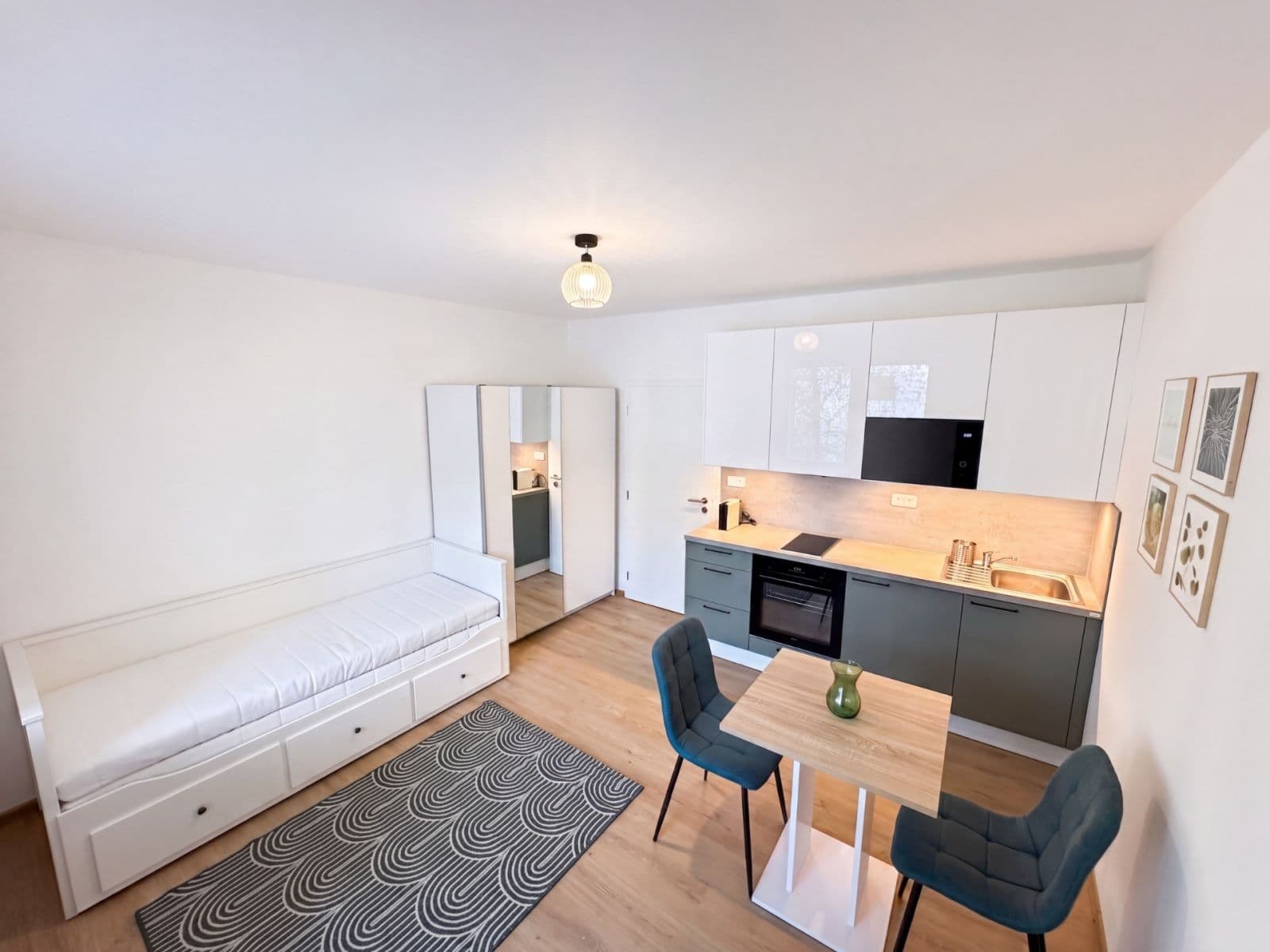Predaj bytu 1-izbový 25 m², Bratislavská, Brno, Jihomoravský kraj Predaj bytu 1-izbový 25 m², Bratislavská, Brno, Jihomoravský kraj