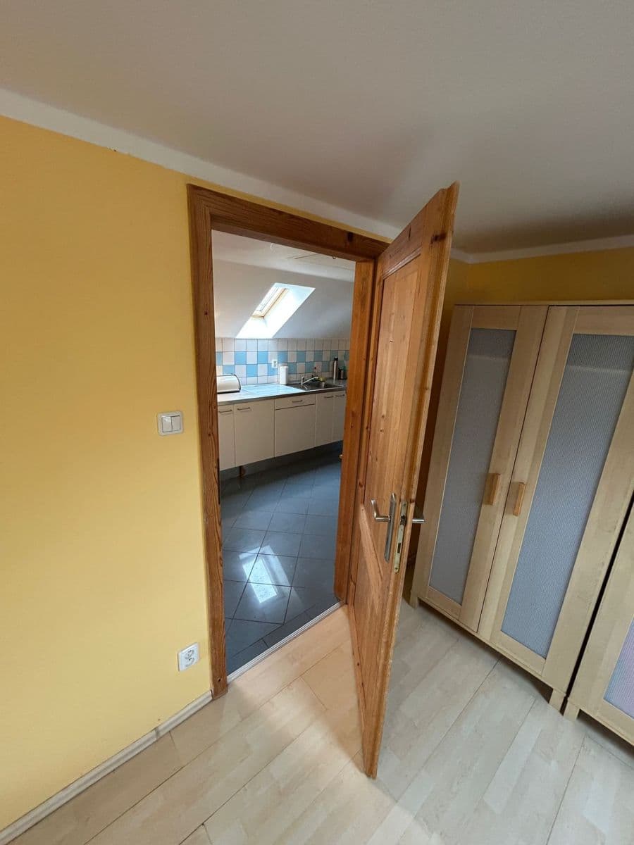 Prenájom bytu 2-izbový 70 m², Střelice, Plzeňský kraj Prenájom bytu 2-izbový 70 m², Střelice, Plzeňský kraj