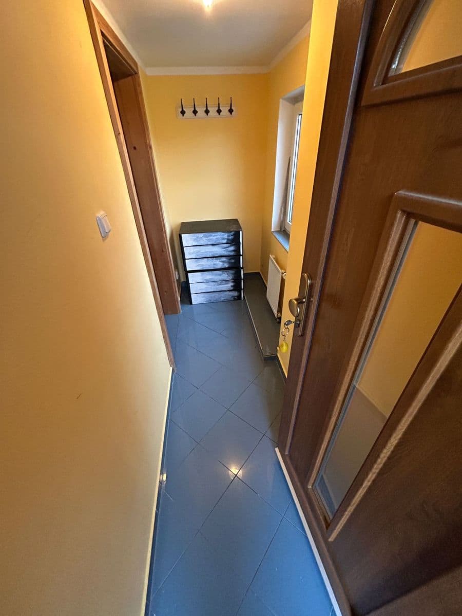 Prenájom bytu 2-izbový 70 m², Střelice, Plzeňský kraj Prenájom bytu 2-izbový 70 m², Střelice, Plzeňský kraj