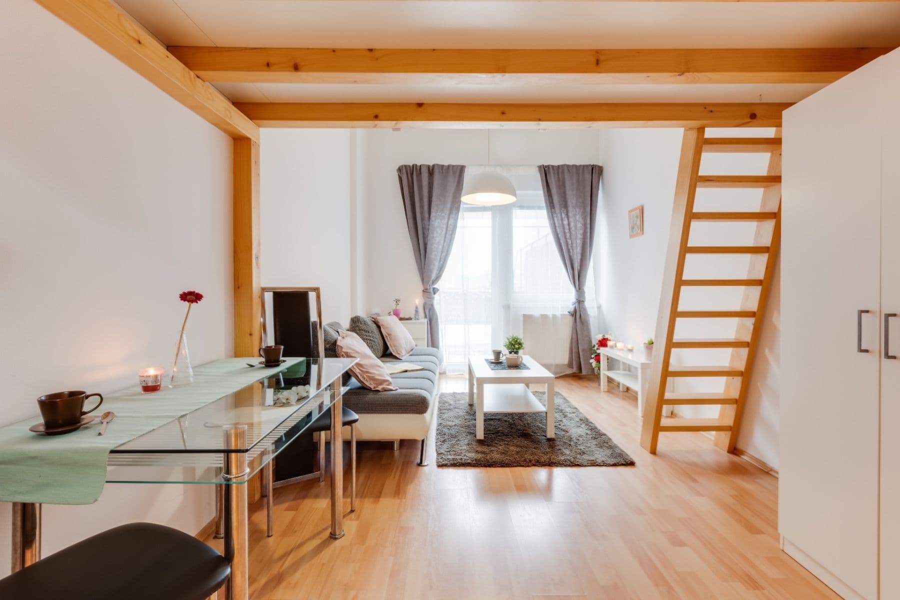 Prenájom bytu 1-izbový 28 m², Malkovského, Praha, Praha Prenájom bytu 1-izbový 28 m², Malkovského, Praha, Praha