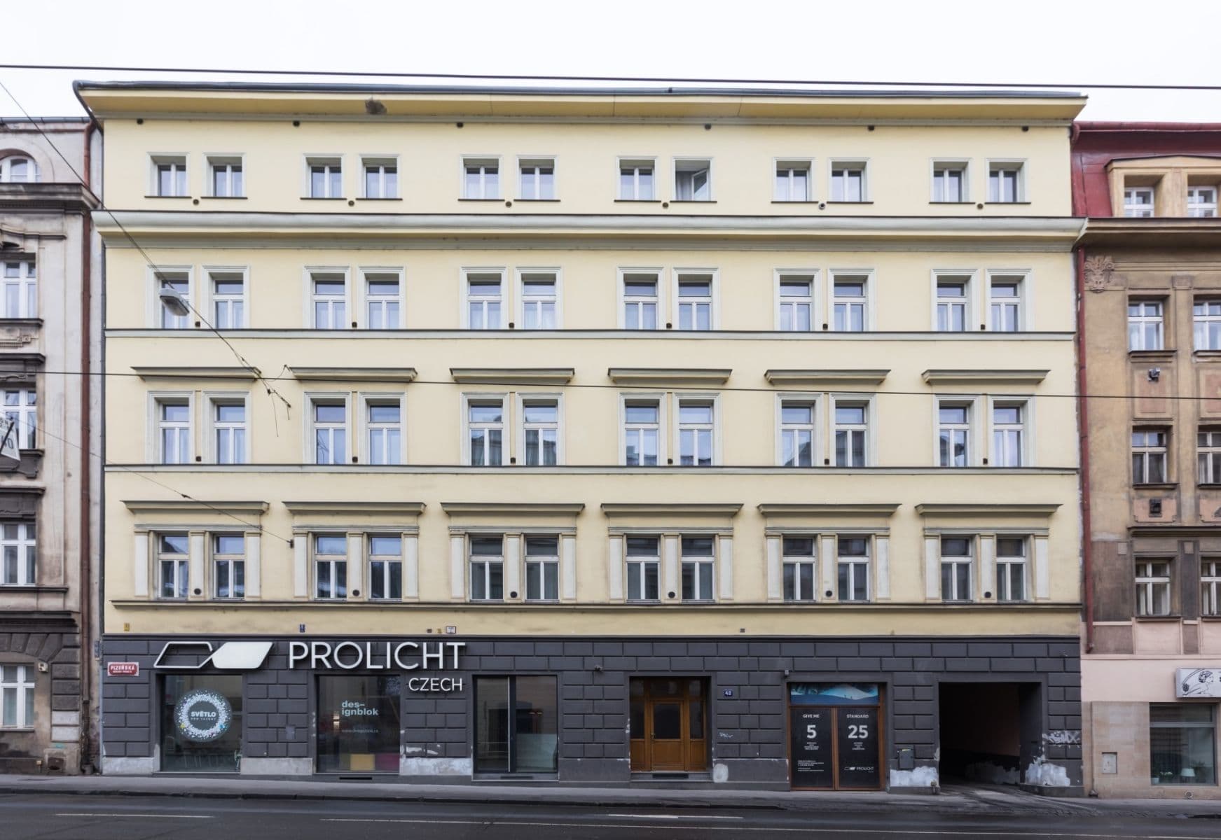 Prenájom bytu 1-izbový 45 m², Plzeňská, Praha, Praha Prenájom bytu 1-izbový 45 m², Plzeňská, Praha, Praha