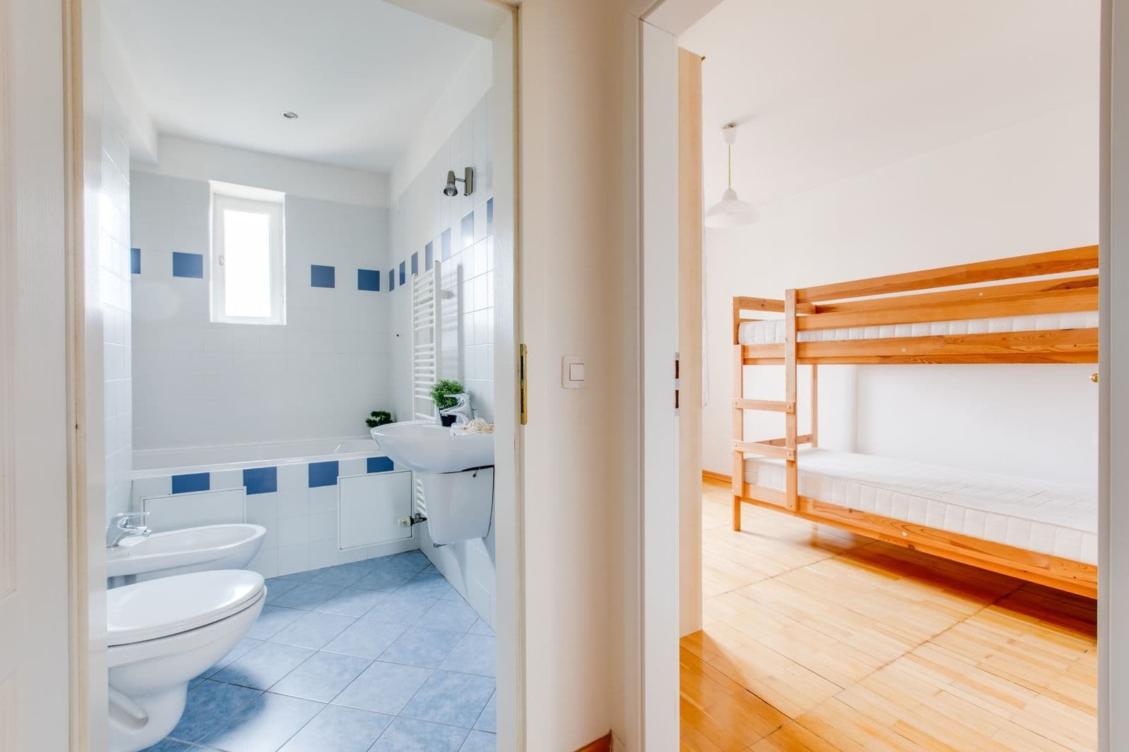 Prenájom bytu 3-izbový 104 m², Šumavská, Praha, Praha Prenájom bytu 3-izbový 104 m², Šumavská, Praha, Praha
