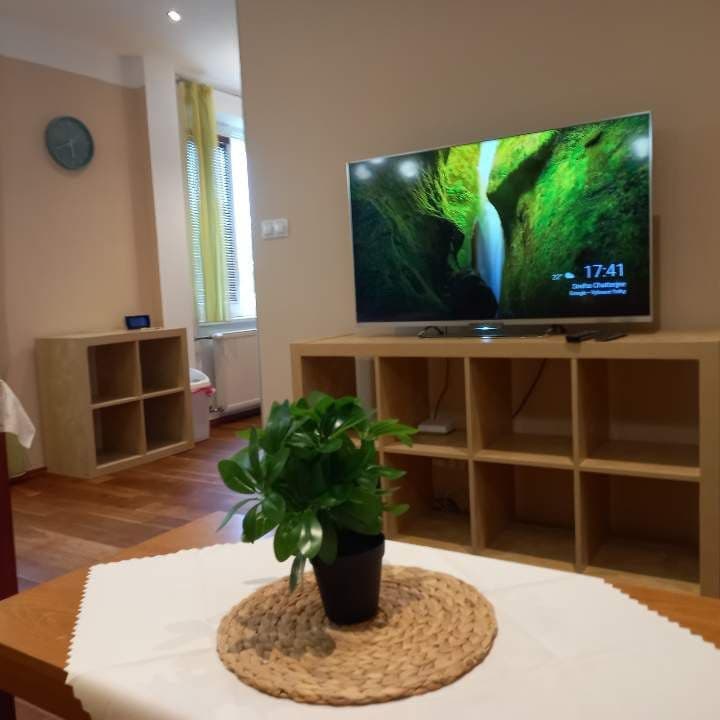 Prenájom bytu 2-izbový 59 m², Šumberova, Praha, Praha Prenájom bytu 2-izbový 59 m², Šumberova, Praha, Praha