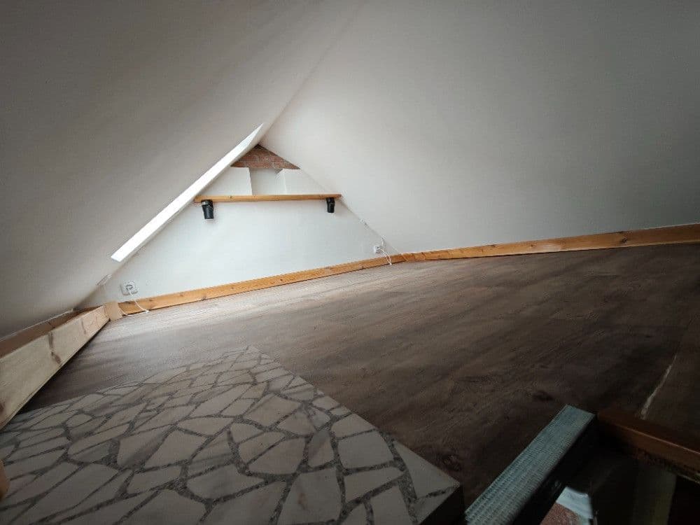 Prenájom bytu 1-izbový 30 m², Mikovcova, Praha, Praha Prenájom bytu 1-izbový 30 m², Mikovcova, Praha, Praha