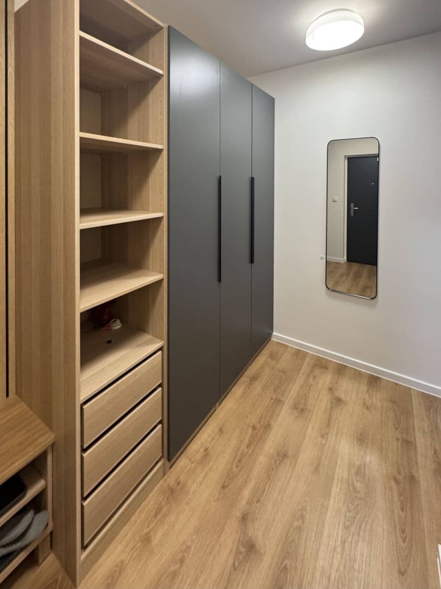 Prenájom bytu 3-izbový 75 m², Suchánkova, Benešov, Středočeský kraj Prenájom bytu 3-izbový 75 m², Suchánkova, Benešov, Středočeský kraj