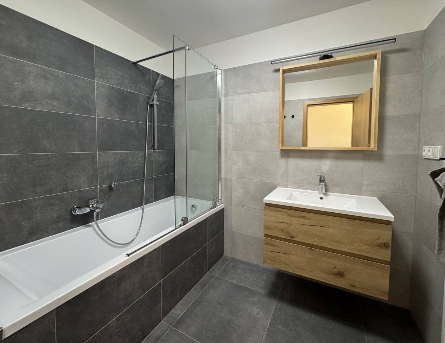 Prenájom bytu 3-izbový 75 m², Suchánkova, Benešov, Středočeský kraj Prenájom bytu 3-izbový 75 m², Suchánkova, Benešov, Středočeský kraj