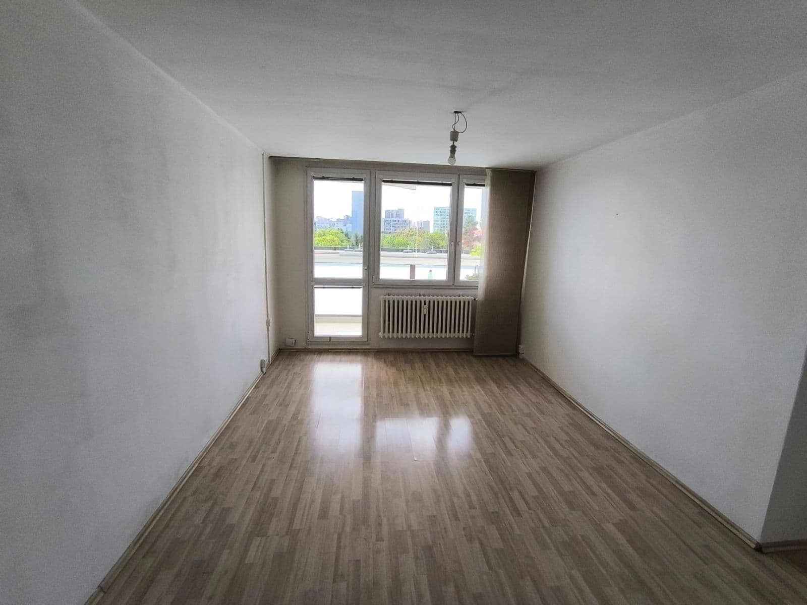 Prenájom bytu 3-izbový 56 m², Hlavatého, Praha, Praha Prenájom bytu 3-izbový 56 m², Hlavatého, Praha, Praha