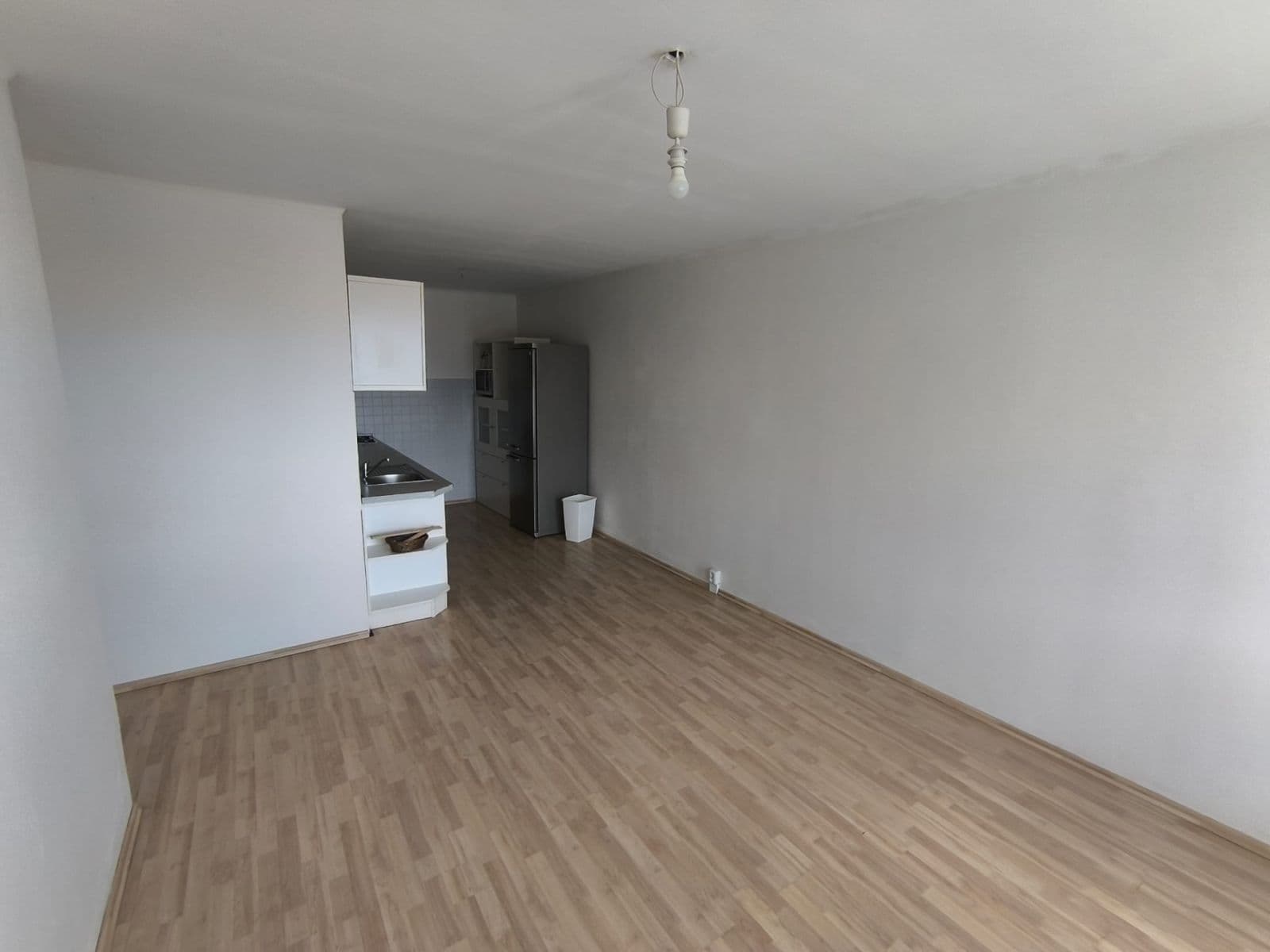 Prenájom bytu 3-izbový 56 m², Hlavatého, Praha, Praha Prenájom bytu 3-izbový 56 m², Hlavatého, Praha, Praha