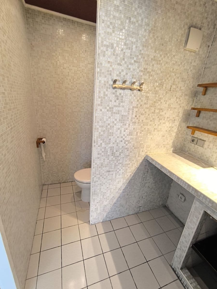 Prenájom bytu 3-izbový 56 m², Hlavatého, Praha, Praha Prenájom bytu 3-izbový 56 m², Hlavatého, Praha, Praha