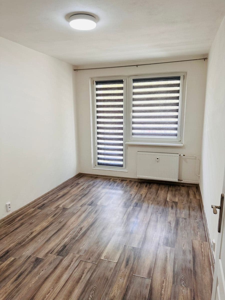 Prenájom bytu 3-izbový 68 m², Werichova, Olomouc, Olomoucký kraj Prenájom bytu 3-izbový 68 m², Werichova, Olomouc, Olomoucký kraj