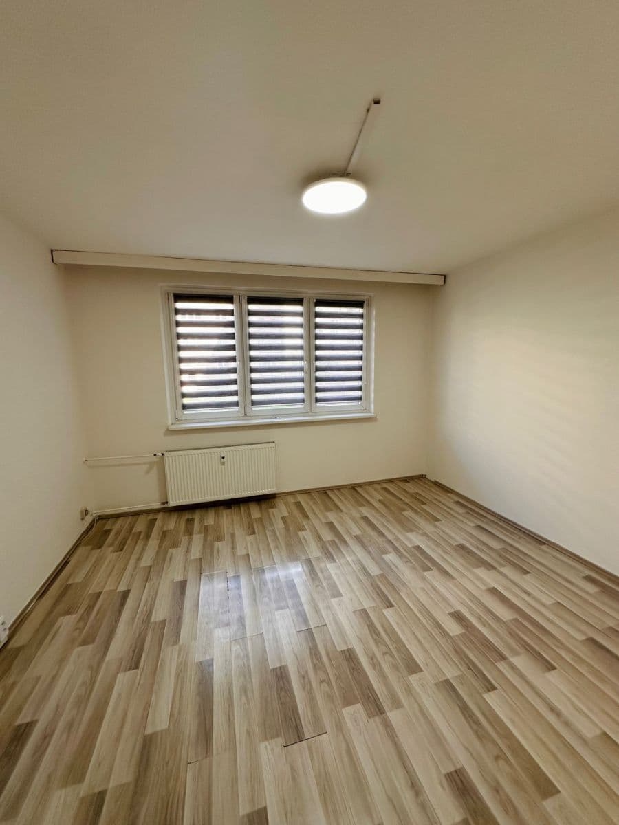 Prenájom bytu 3-izbový 68 m², Werichova, Olomouc, Olomoucký kraj Prenájom bytu 3-izbový 68 m², Werichova, Olomouc, Olomoucký kraj