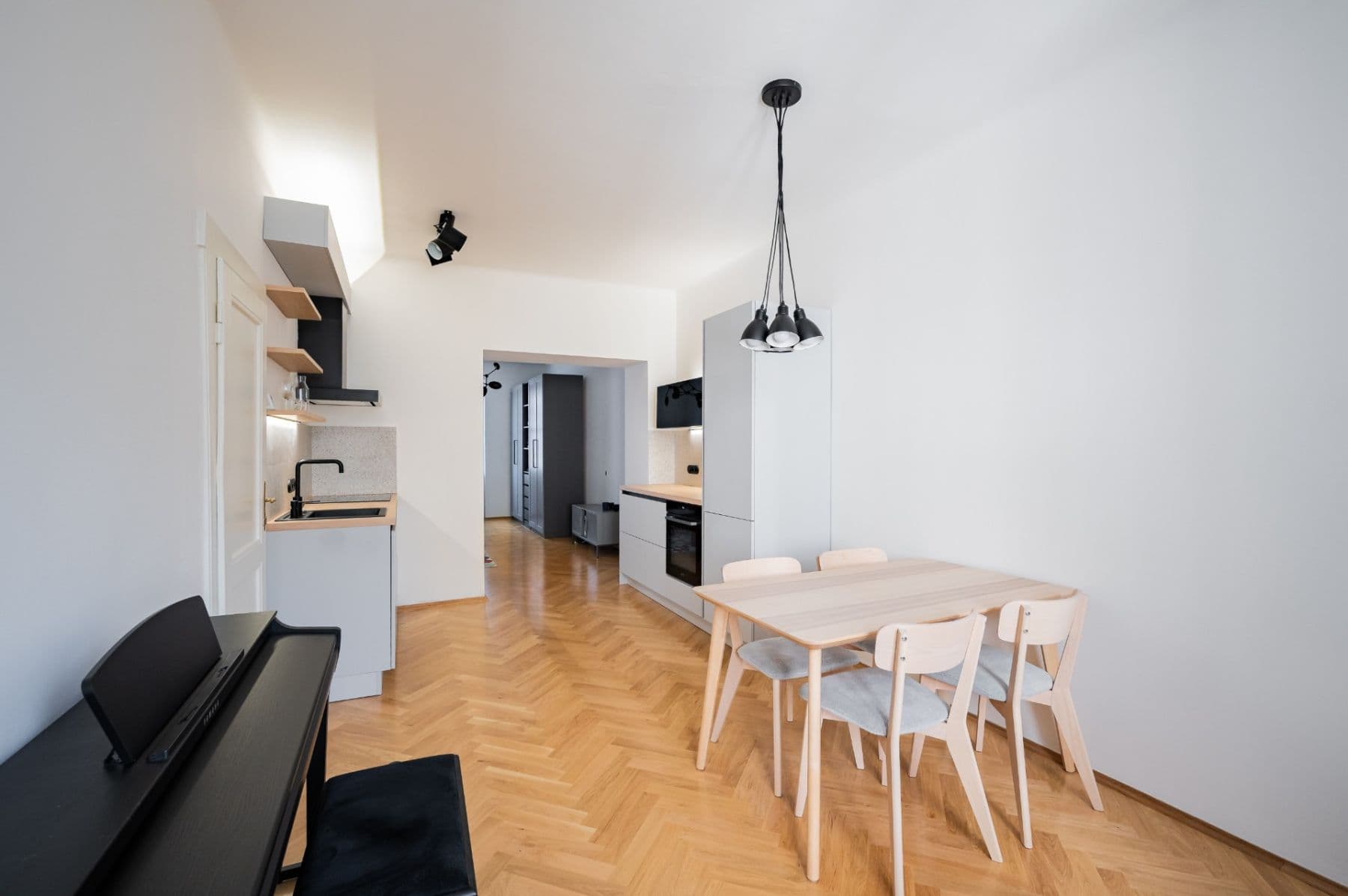 Predaj bytu 1-izbový 46 m², Vinohradská, Praha, Praha Predaj bytu 1-izbový 46 m², Vinohradská, Praha, Praha