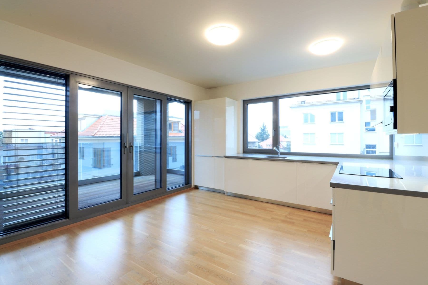 Prenájom bytu 3-izbový 103 m², Na hřebenech I, Praha, Praha Prenájom bytu 3-izbový 103 m², Na hřebenech I, Praha, Praha