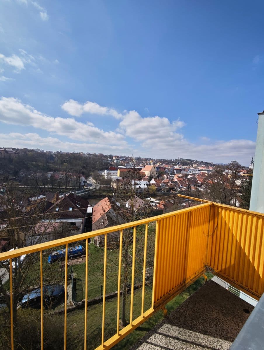 Prenájom bytu 3-izbový 73 m², Obránců míru, Třebíč, Kraj Vysočina Prenájom bytu 3-izbový 73 m², Obránců míru, Třebíč, Kraj Vysočina
