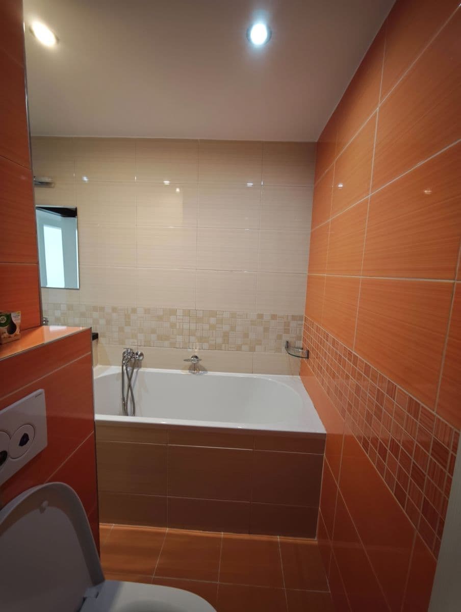 Prenájom bytu 3-izbový 73 m², Obránců míru, Třebíč, Kraj Vysočina Prenájom bytu 3-izbový 73 m², Obránců míru, Třebíč, Kraj Vysočina
