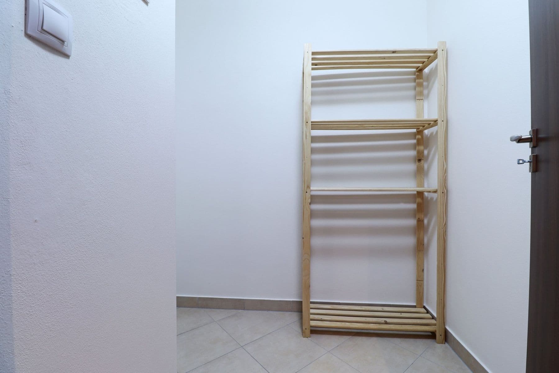 Prenájom bytu 2-izbový 61 m², Hlučkova, Praha, Praha Prenájom bytu 2-izbový 61 m², Hlučkova, Praha, Praha