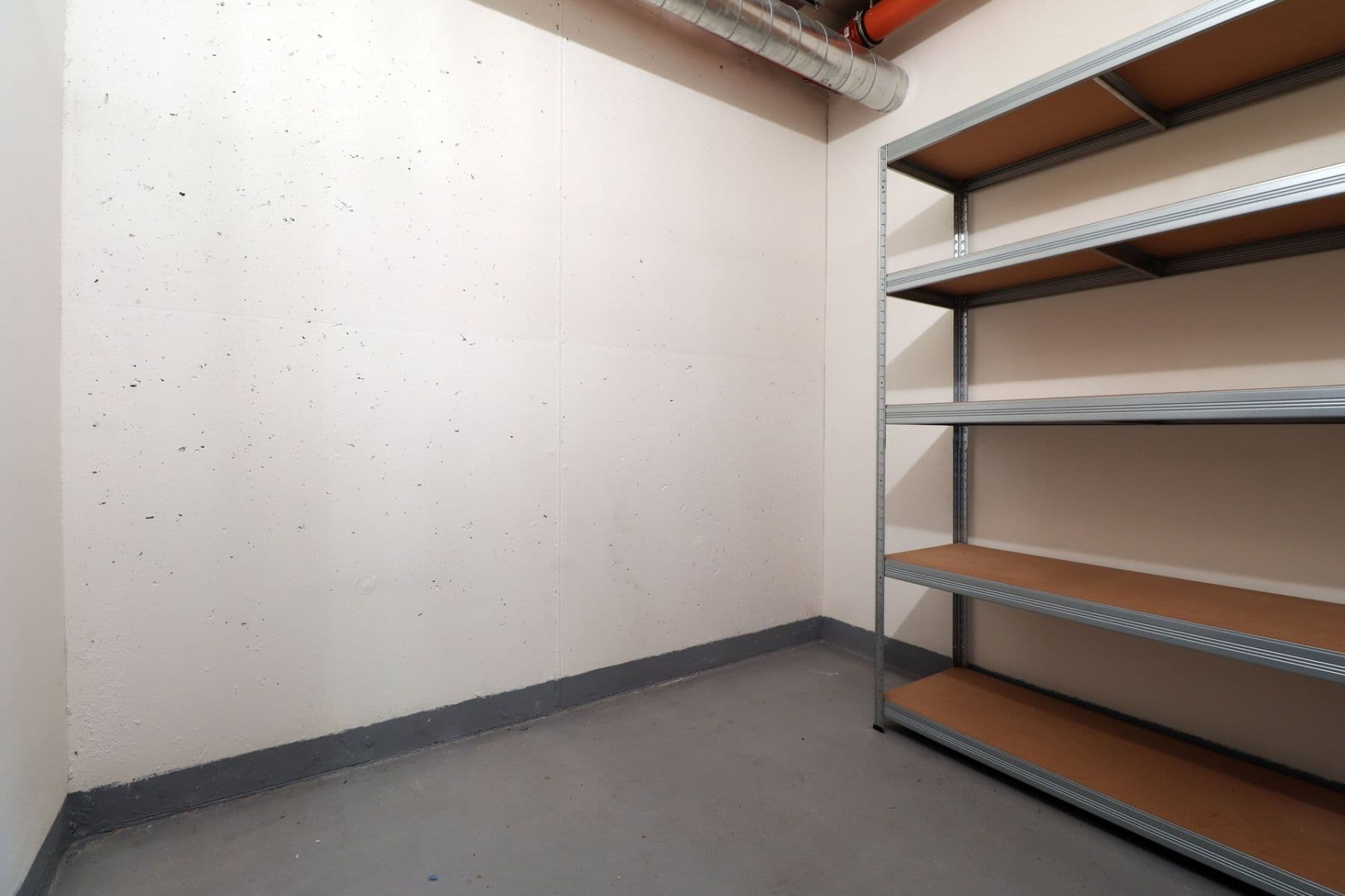 Prenájom bytu 2-izbový 61 m², Hlučkova, Praha, Praha Prenájom bytu 2-izbový 61 m², Hlučkova, Praha, Praha