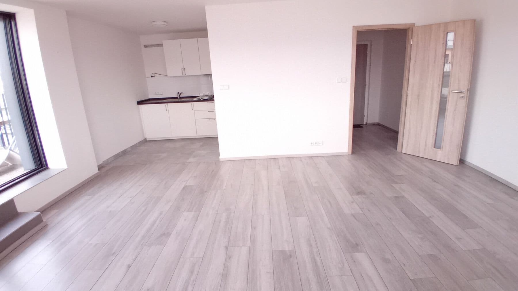 Prenájom nebytového priestoru 67 m², Ondříčkova, Praha, Praha Prenájom nebytového priestoru 67 m², Ondříčkova, Praha, Praha