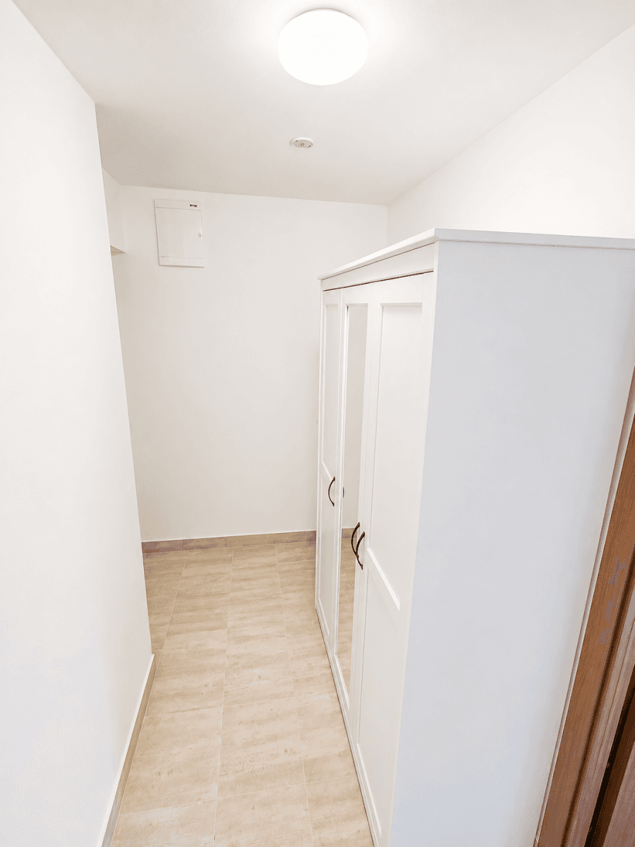 Prenájom bytu 1-izbový 35 m², Čestmírova, Praha, Praha Prenájom bytu 1-izbový 35 m², Čestmírova, Praha, Praha