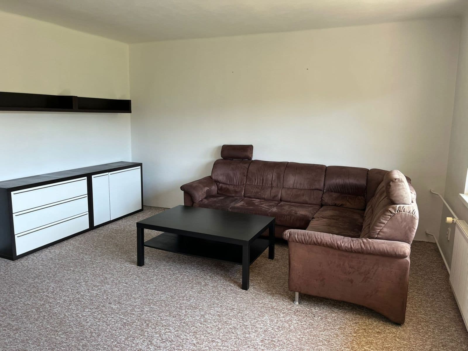 Prenájom bytu 4-izbový 76 m², Hlavní, Praha, Praha Prenájom bytu 4-izbový 76 m², Hlavní, Praha, Praha