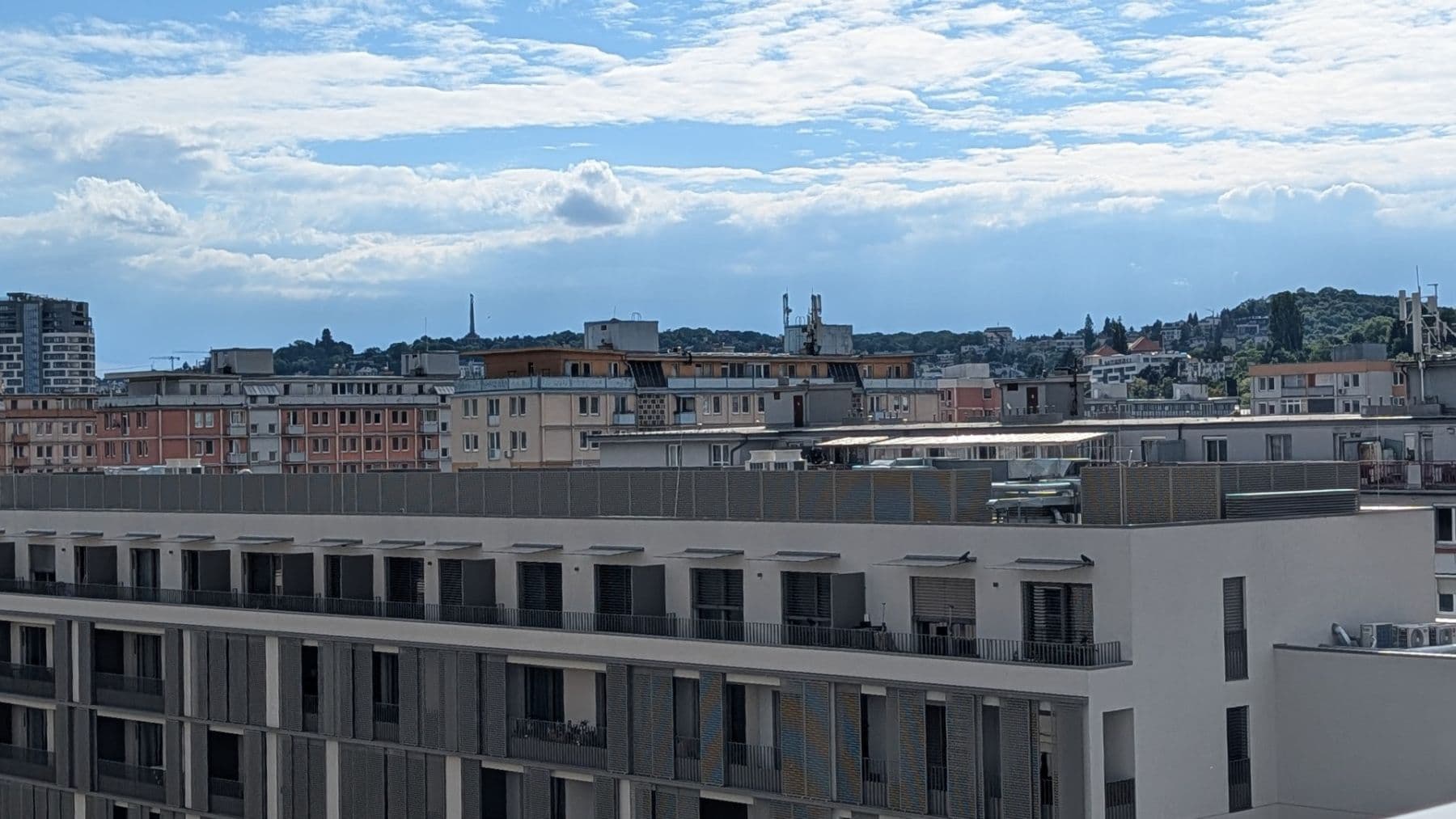 Prenájom bytu 2-izbový 33 m², Račianska, Nové Mesto, Bratislavský kraj Prenájom bytu 2-izbový 33 m², Račianska, Nové Mesto, Bratislavský kraj