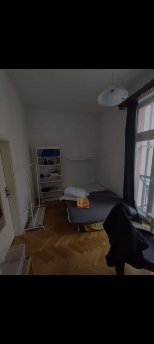 Prenájom bytu 1-izbový 14 m², Orebitská, Praha, Praha Prenájom bytu 1-izbový 14 m², Orebitská, Praha, Praha