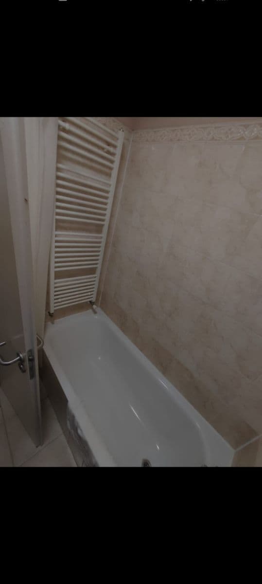 Prenájom bytu 1-izbový 14 m², Orebitská, Praha, Praha Prenájom bytu 1-izbový 14 m², Orebitská, Praha, Praha