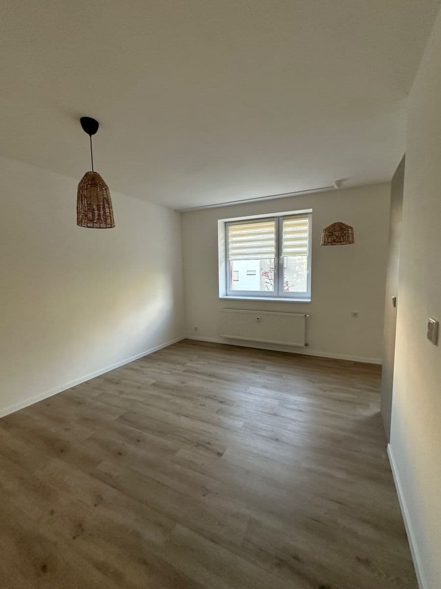 Prenájom bytu 2-izbový 58 m², Riegrova, Černošice, Středočeský kraj Prenájom bytu 2-izbový 58 m², Riegrova, Černošice, Středočeský kraj