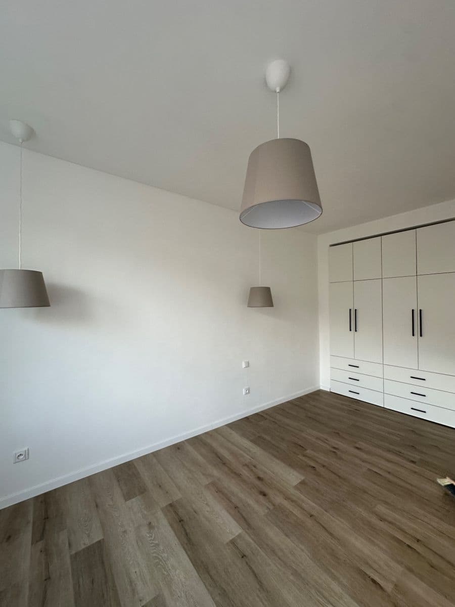 Prenájom bytu 2-izbový 58 m², Riegrova, Černošice, Středočeský kraj Prenájom bytu 2-izbový 58 m², Riegrova, Černošice, Středočeský kraj