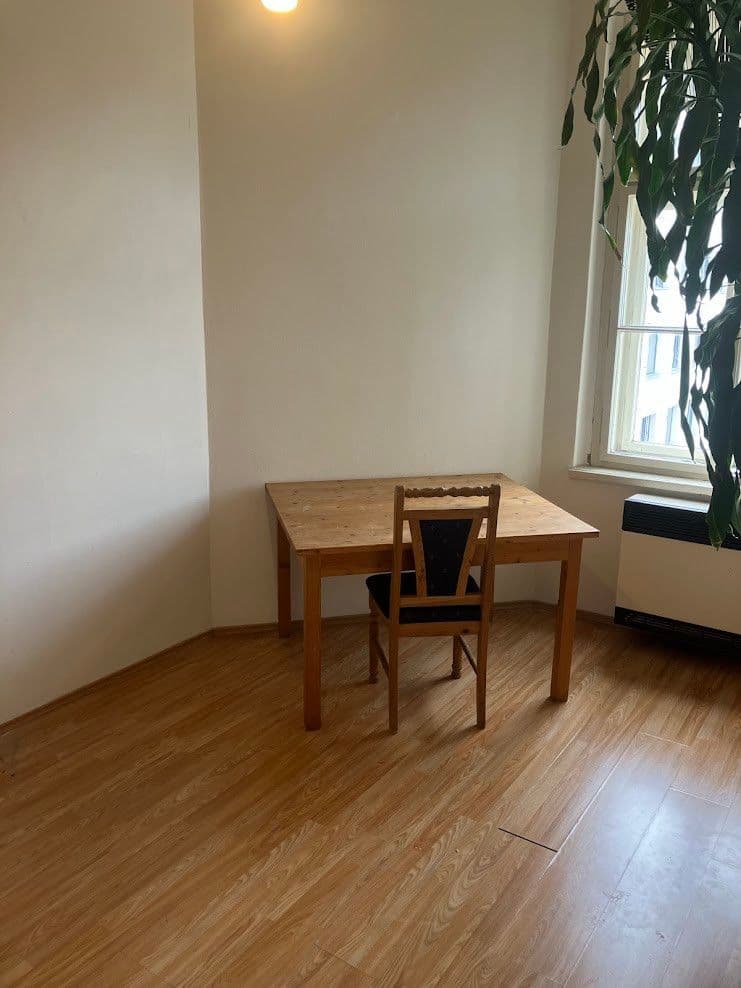 Prenájom bytu 2-izbový 43 m², Kurta Konráda, Praha, Praha Prenájom bytu 2-izbový 43 m², Kurta Konráda, Praha, Praha