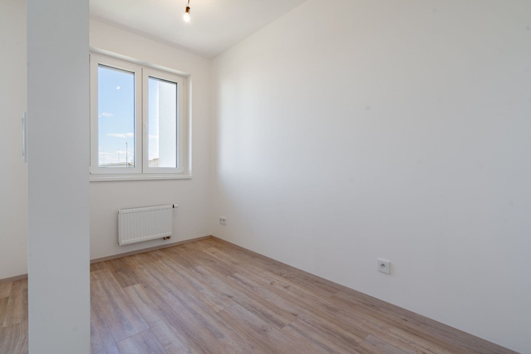 Prenájom bytu 1-izbový 31 m², Fabiánové, Praha, Praha Prenájom bytu 1-izbový 31 m², Fabiánové, Praha, Praha