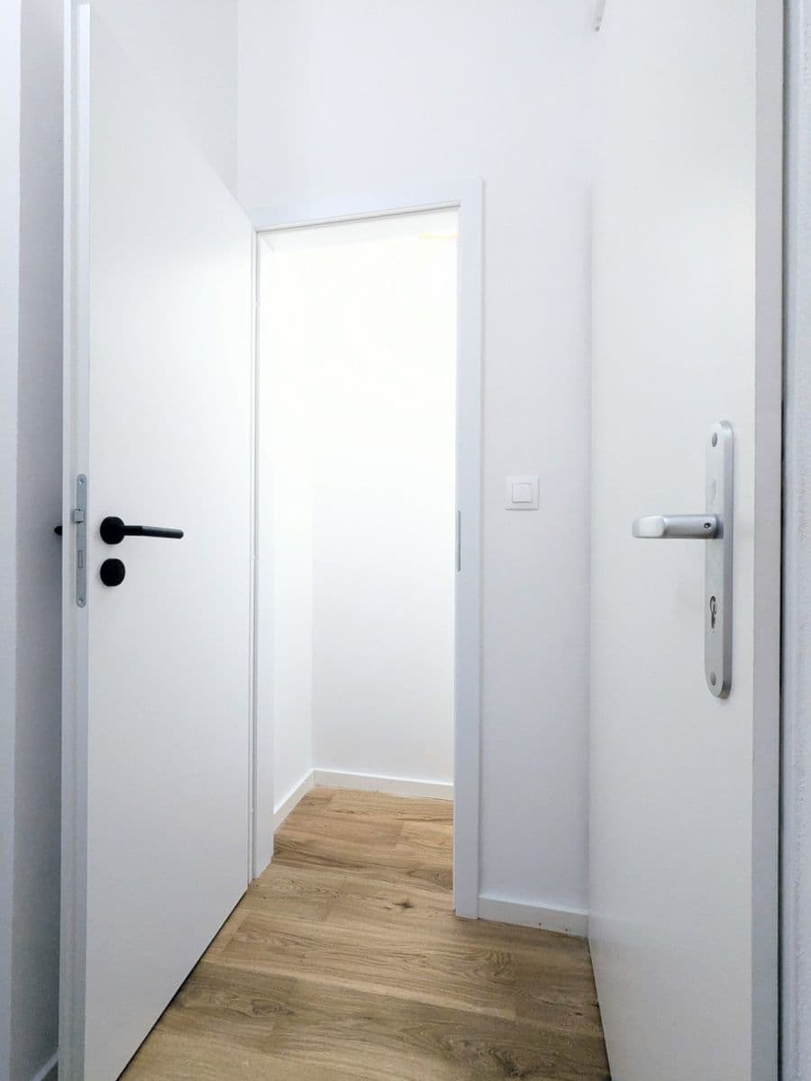Predaj bytu 2-izbový 51 m², Petrohradská, Praha, Praha Predaj bytu 2-izbový 51 m², Petrohradská, Praha, Praha