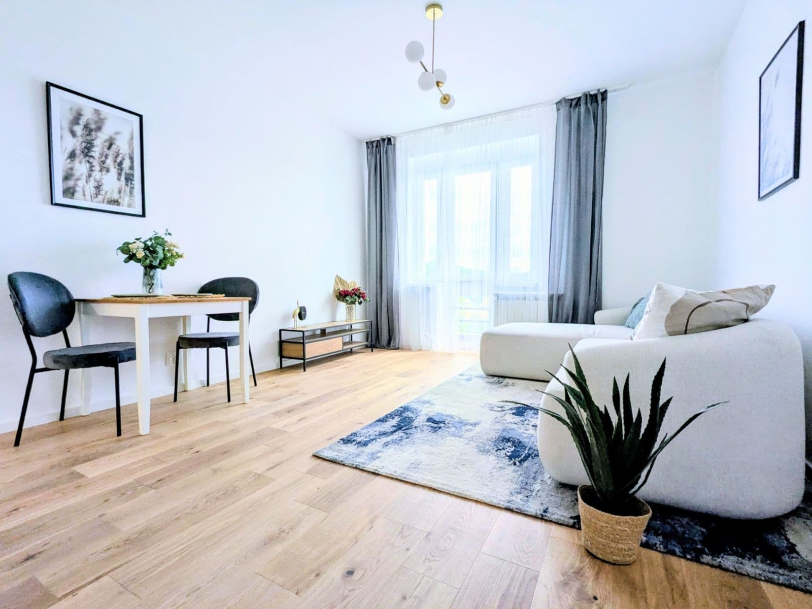 Predaj bytu 2-izbový 51 m², Petrohradská, Praha, Praha Predaj bytu 2-izbový 51 m², Petrohradská, Praha, Praha