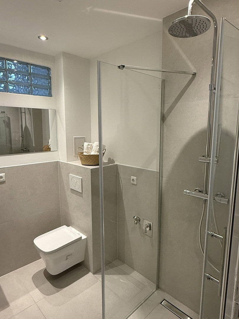 Predaj bytu 1-izbový 27 m², Berlin, Berlín Predaj bytu 1-izbový 27 m², Berlin, Berlín