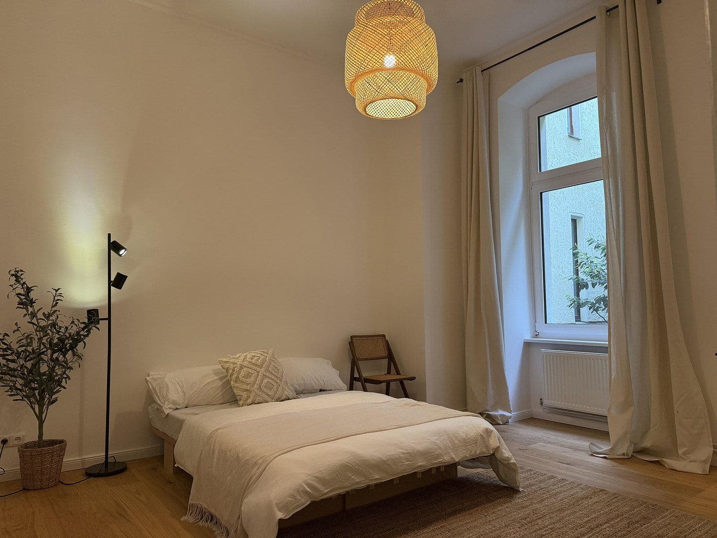 Predaj bytu 1-izbový 27 m², Berlin, Berlín Predaj bytu 1-izbový 27 m², Berlin, Berlín