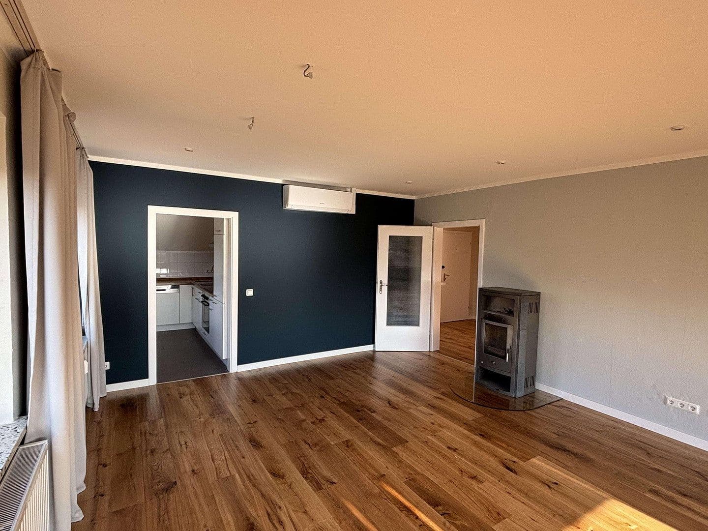 Prenájom bytu 2-izbový 78 m², Fridtjof-Nansen-Weg 9, Göttingen, Dolné Sasko Prenájom bytu 2-izbový 78 m², Fridtjof-Nansen-Weg 9, Göttingen, Dolné Sasko