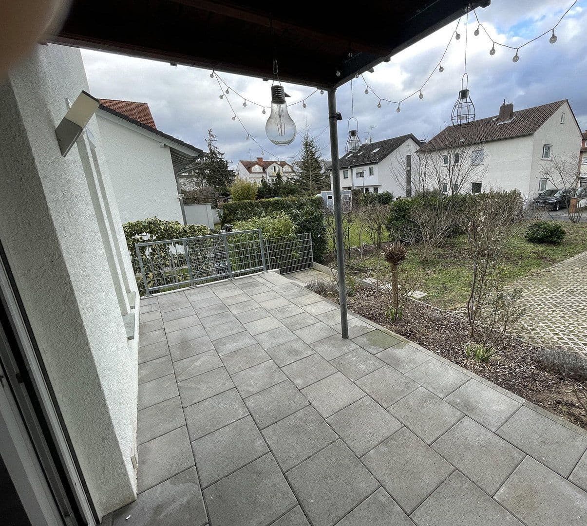 Prenájom bytu 3-izbový 85 m², Griesheim, Hesensko Prenájom bytu 3-izbový 85 m², Griesheim, Hesensko