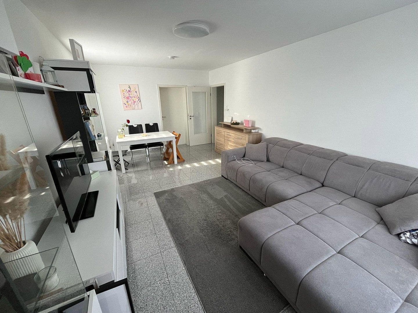 Prenájom bytu 3-izbový 69 m², Quettinger Str. 279, Leverkusen, Severné Porýnie - Westfálsko Prenájom bytu 3-izbový 69 m², Quettinger Str. 279, Leverkusen, Severné Porýnie - Westfálsko